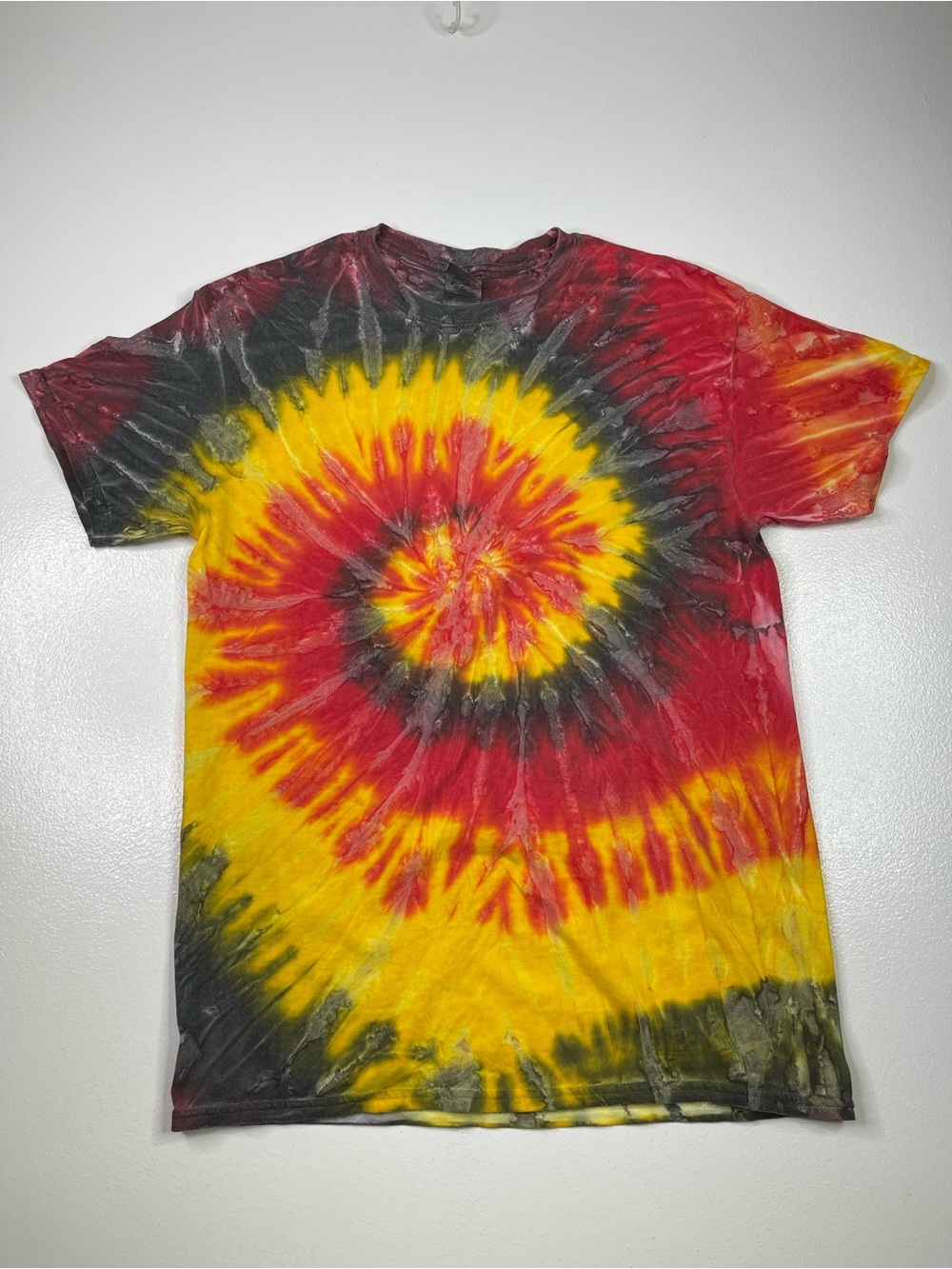 Colortone Tie Dye T Shirt Medium Red Yellow Black Spiral Graphic Unisex Tee M